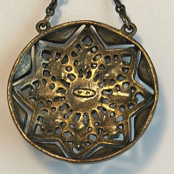 Vintage Avon Heirloom Medallion Antique & Rhinestone Lariat Chain Necklace - Picture 6 of 8